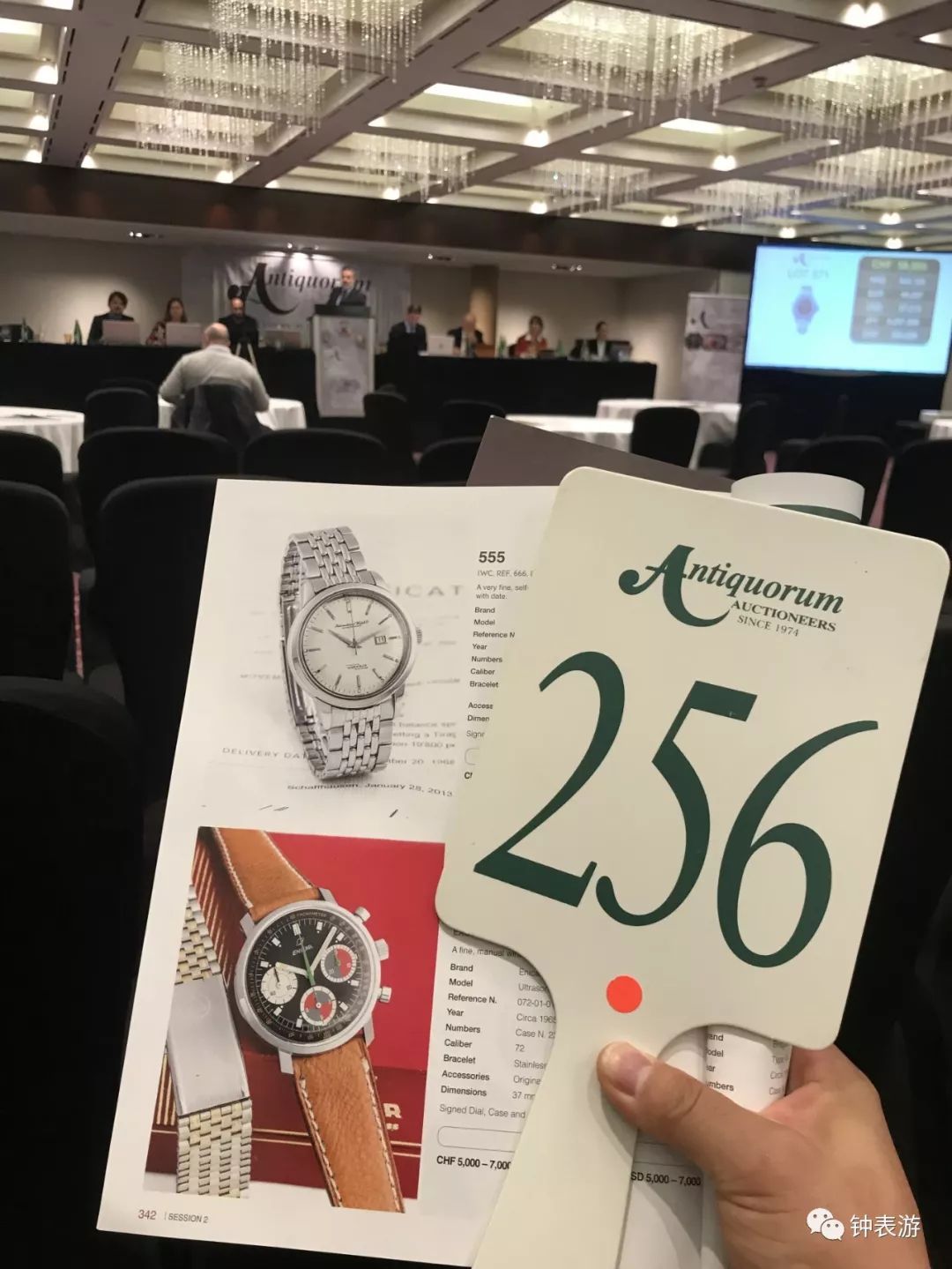 如何在世界顶级拍卖场悄悄捡漏一枚珍贵的1960年代古董英纳格