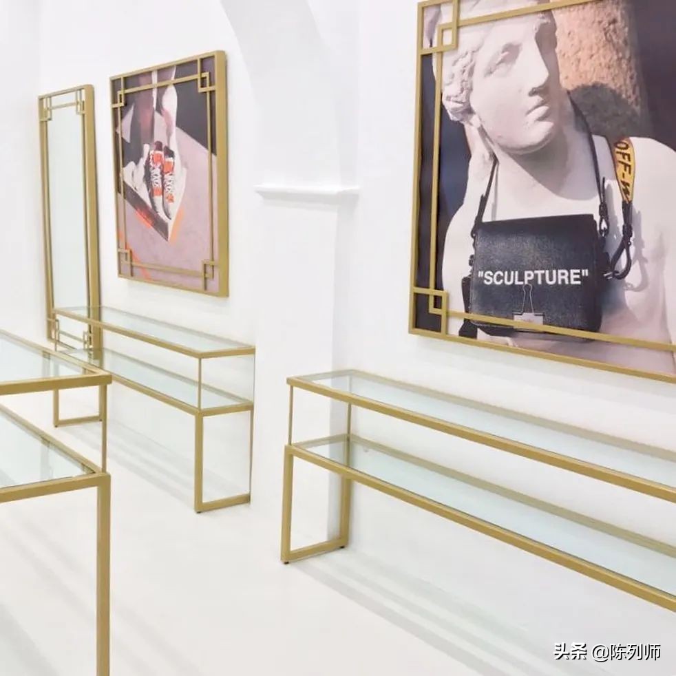 offwhite风格,白色品牌陈列搭配