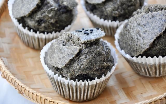 掉头发不要自己吓自己,掉头发要用什么不掉发