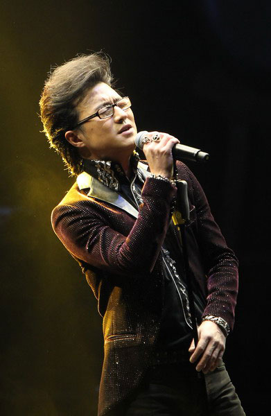 汪峰的情史简介,汪峰的四次婚史