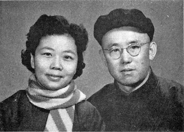 英雄连长做油布，整天抱怨团长不公，半年后懊悔：我错怪他了