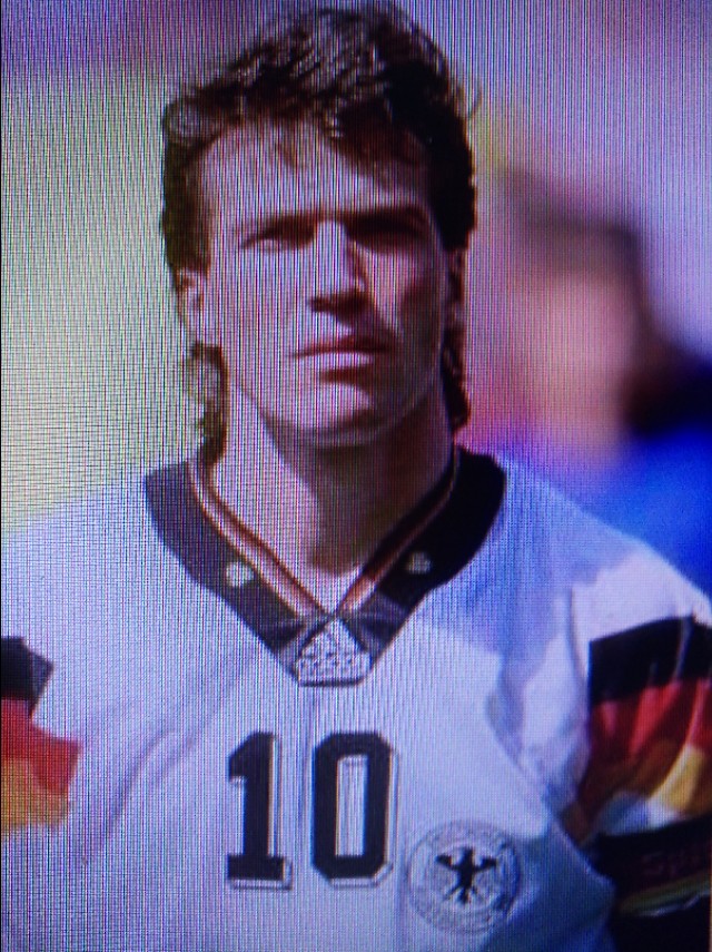 世界足坛现役十大巨星,世界足坛巨星介绍