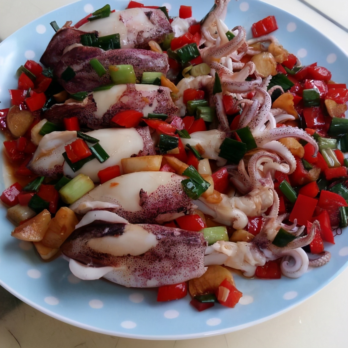 怎么做鱿鱼仔才会更好吃,好吃又有营养的鱿鱼仔太解馋了