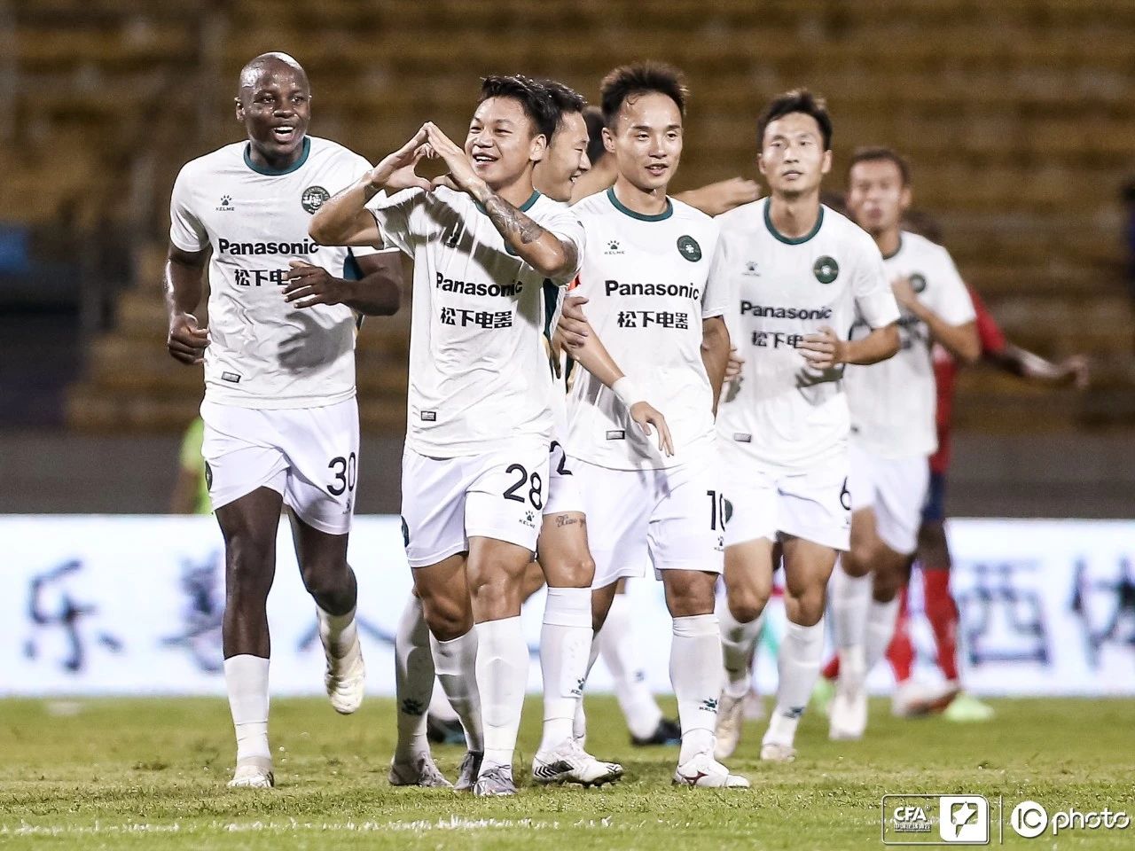 陕西长安竞技四川6比0,陕西长安竞技7比2预备队