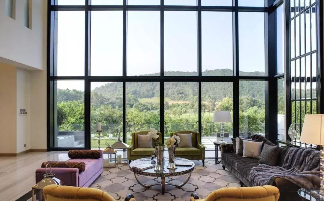 玻璃胶靠谱不,玻璃胶网购还是去实体店买