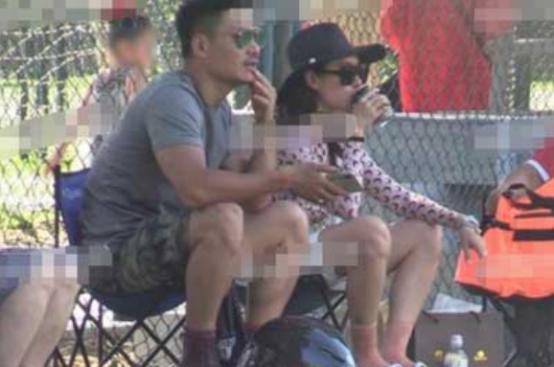 爱戴年轻时的颜值,爱戴素颜照片