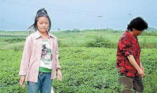 当年高考交白卷的她如今过得如何,14年前那个高考故意交白卷的男孩