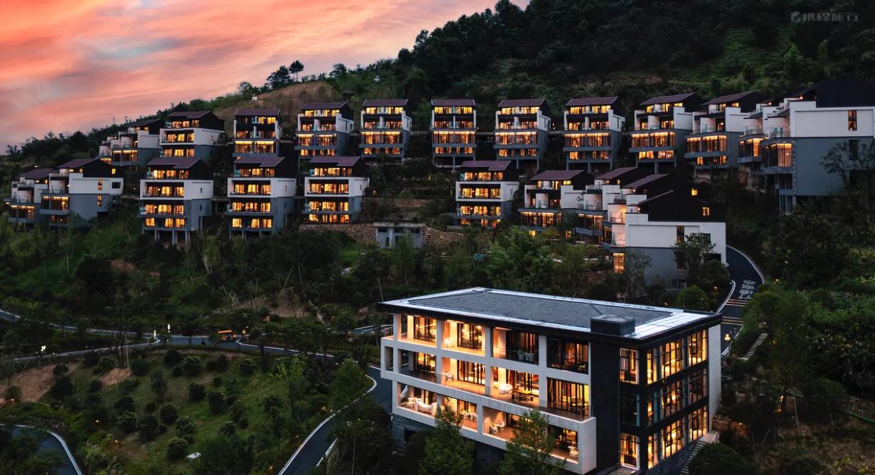 杭州临安湍口氡温泉星泉谷,临安湍口温泉星泉谷度假村