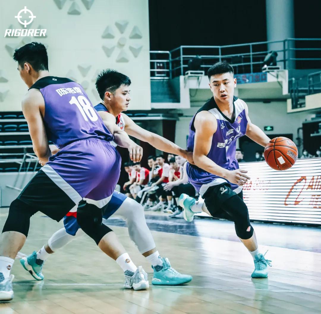 东北小组赛爆冷！海大掀翻山东冠军，CUBA魔鬼主场太恐怖