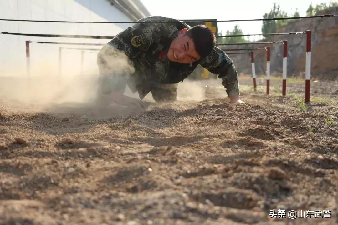 炎炎烈日算什么，成为拥有“硬核”技能的夏训达人“燃”起来！