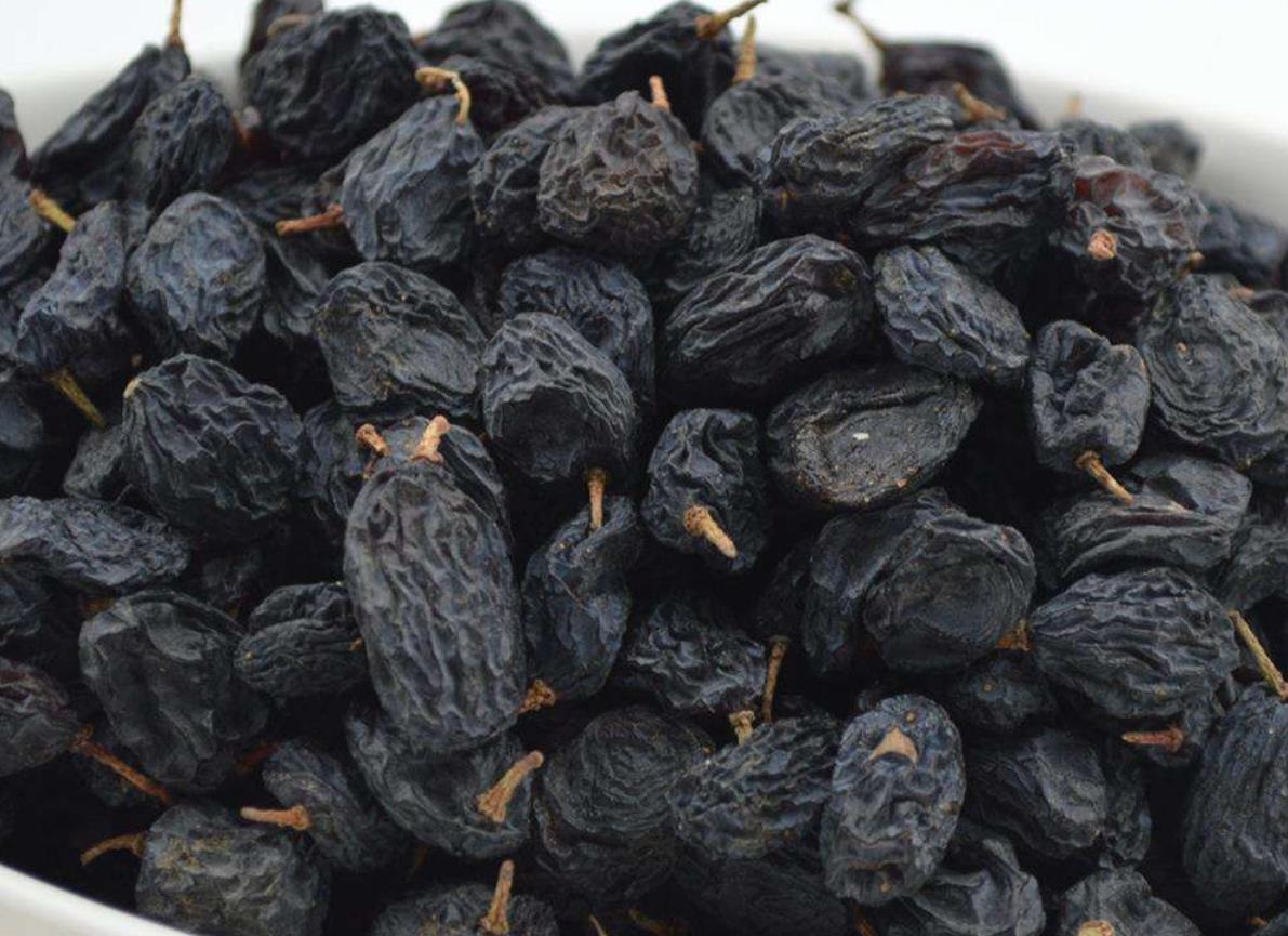 挑选葡萄干的最佳方法,怎样挑选葡萄干不会酸