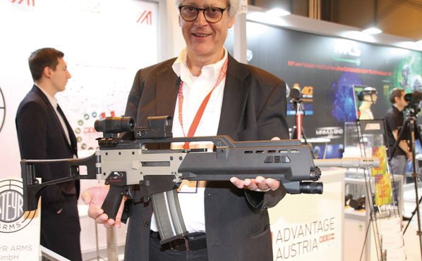 德国新一代步枪选型之谜：HK416/433与MK556比拼