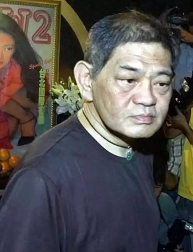 巨富黄任中,黄任中离开林青霞原因