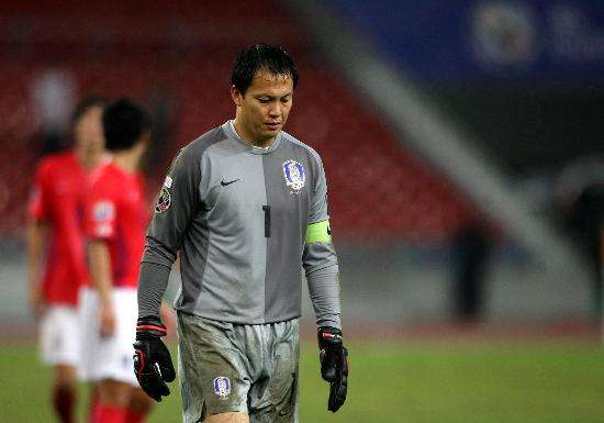 韩媒:韩国男足将聘请临时主教练,中国足球和韩国足球最近的消息