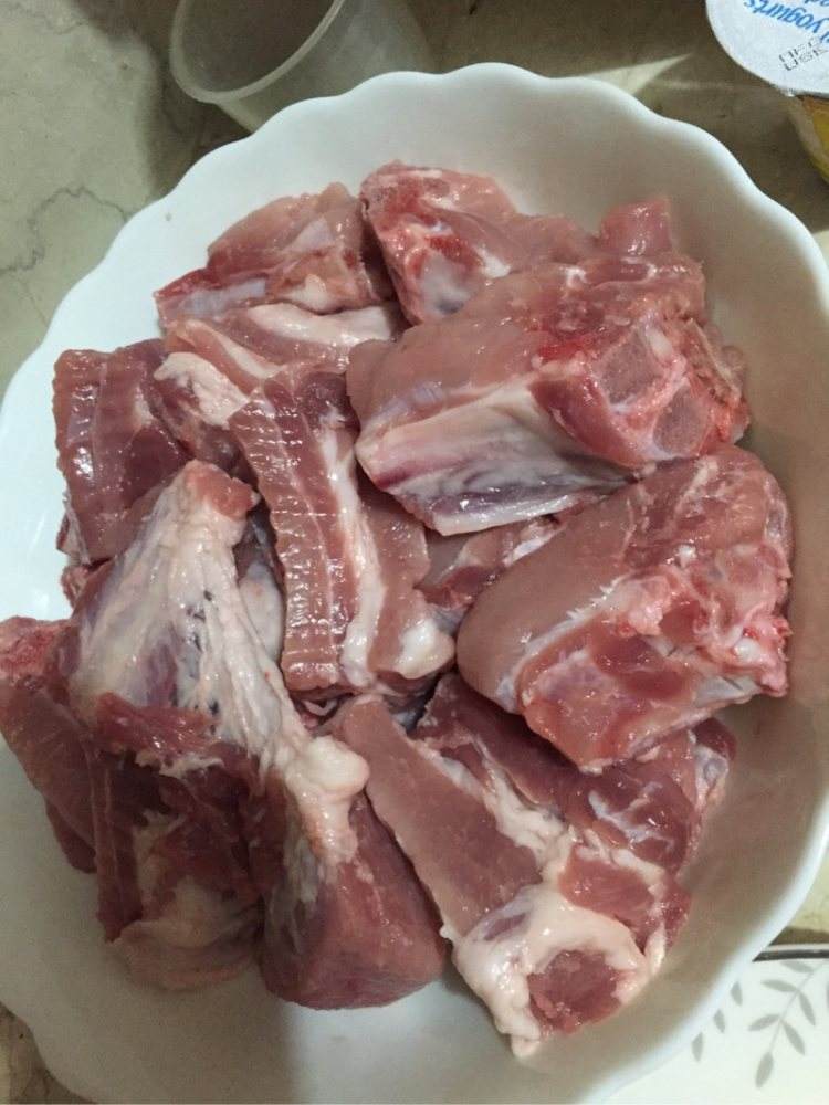 炖排骨为什么会肉老,炖排骨肉太死吃起来很干