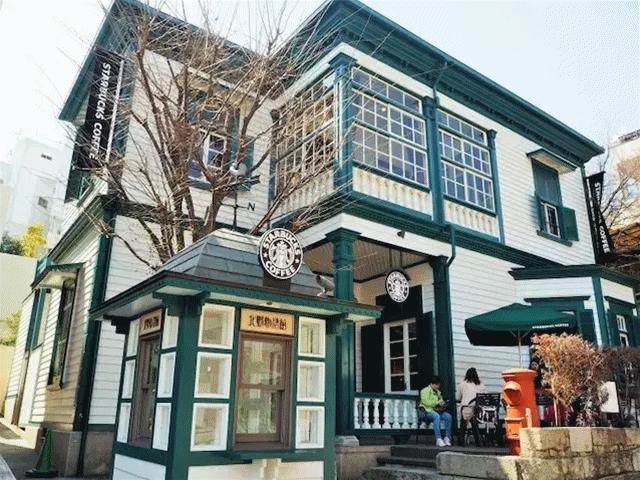 世界各国星巴克价格,星巴克价格表为啥这么贵