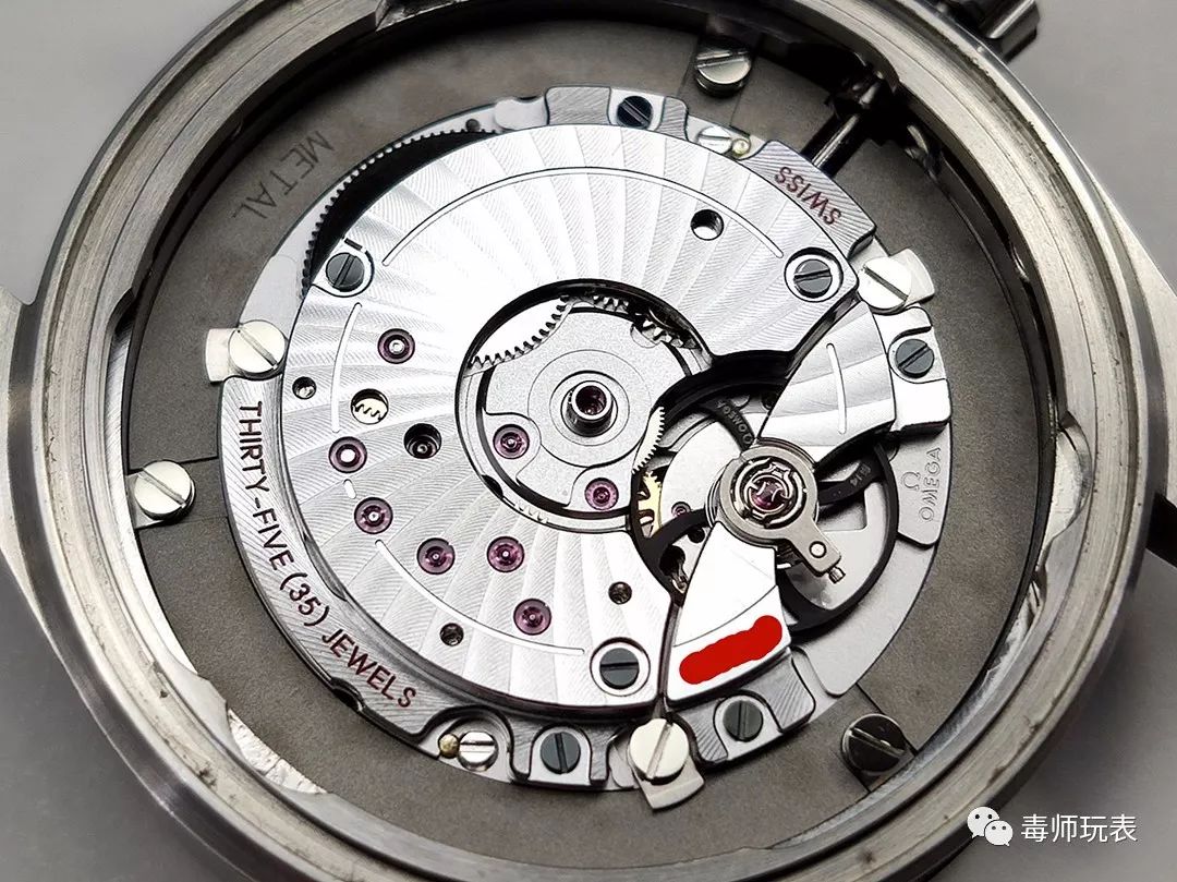 拆解欧米茄海马300机芯图,vs厂欧米茄海马300机芯