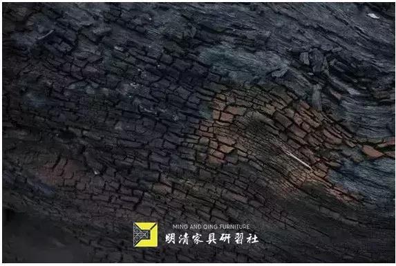 阴沉木是绿色的嘛,阴沉木是碳化吗