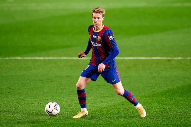 巴萨中场德容梅西,巴萨阿贾克斯中场德容