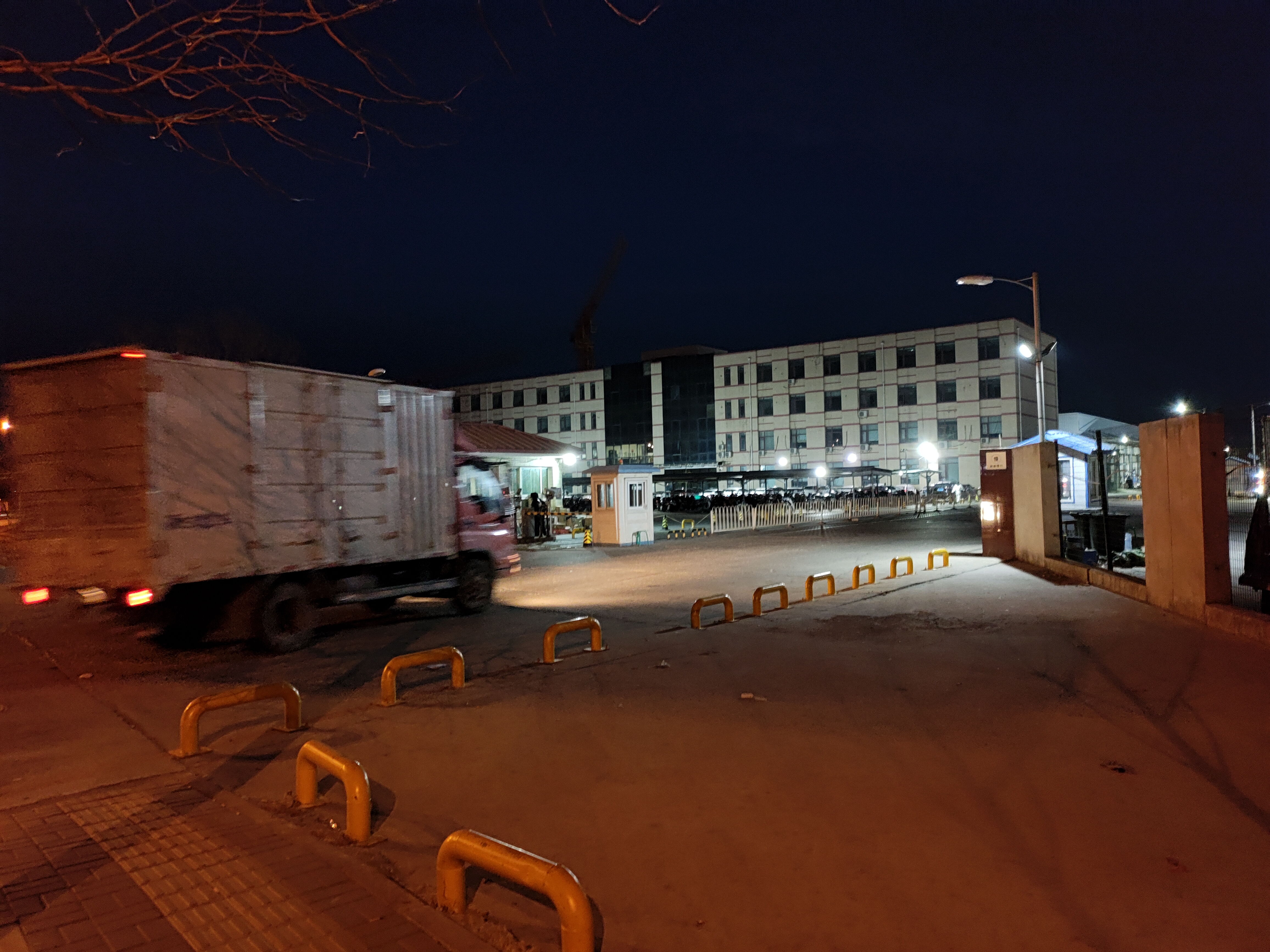 分拣快递兼职白天累还是夜班累,快递分拣夜班兼职12小时