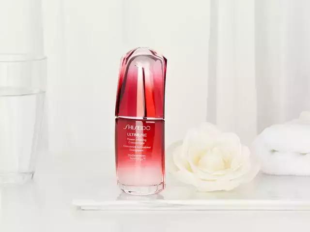 终于知道女人为什么买化妆品,终于知道为什么女生都喜欢美颜了