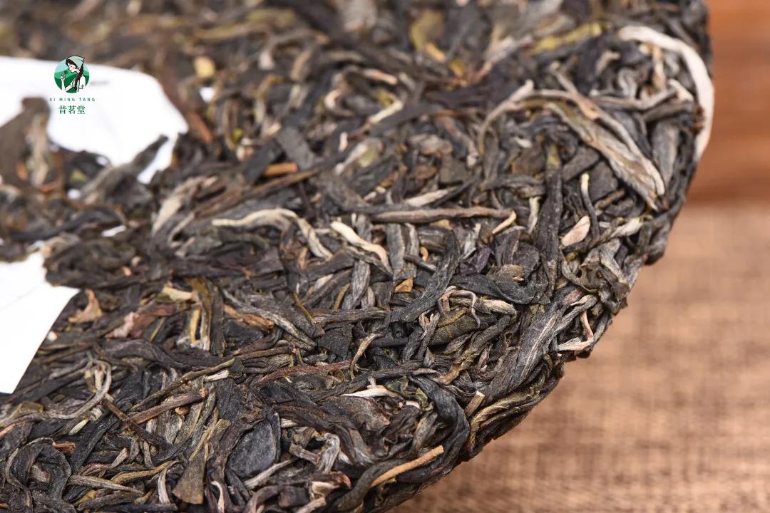 易武正山贡茶图片大全,2002年易武正山贡茶阿诗玛