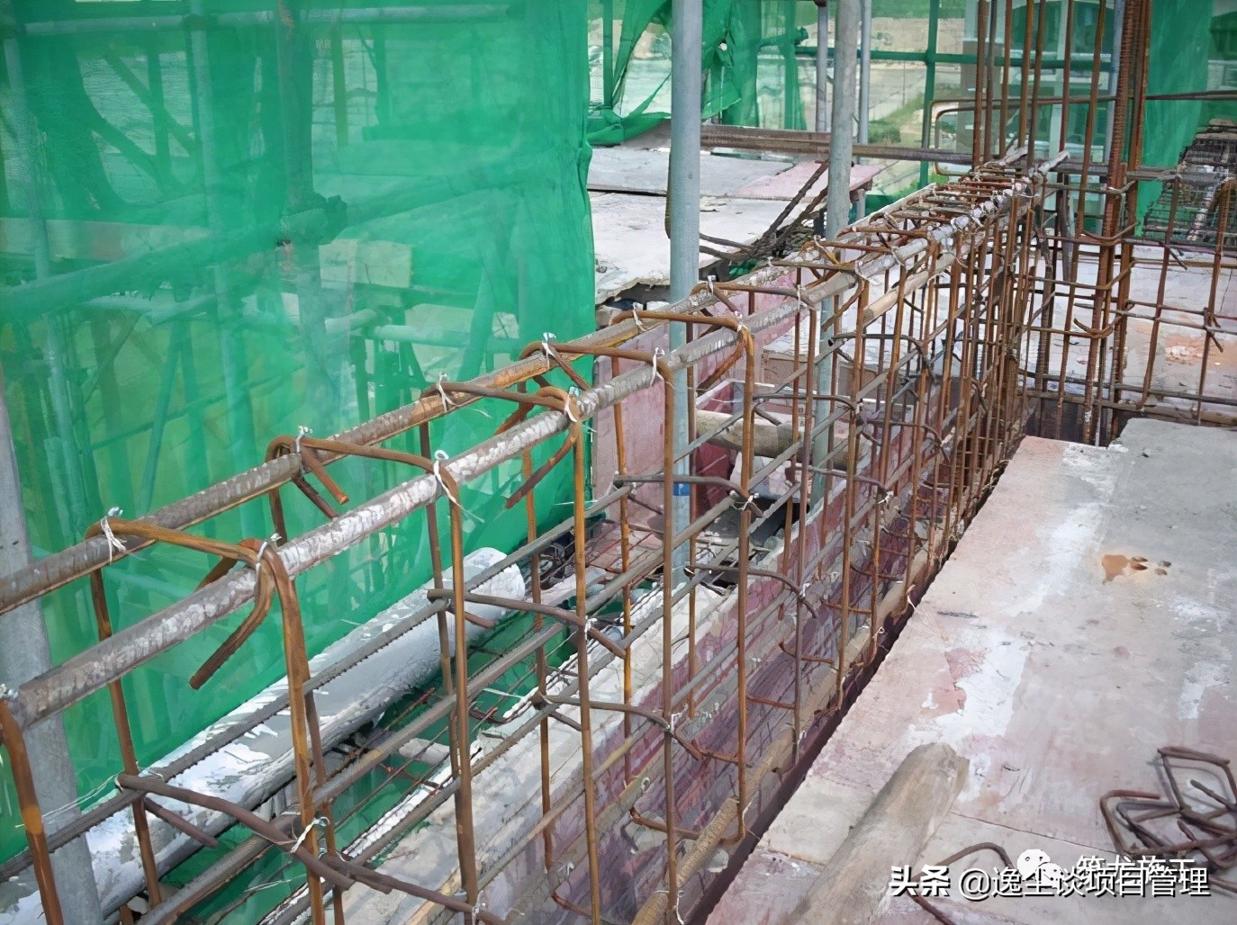 施工现场钢筋安装绑扎通病案例,钢筋质量通病基础知识培训讲义