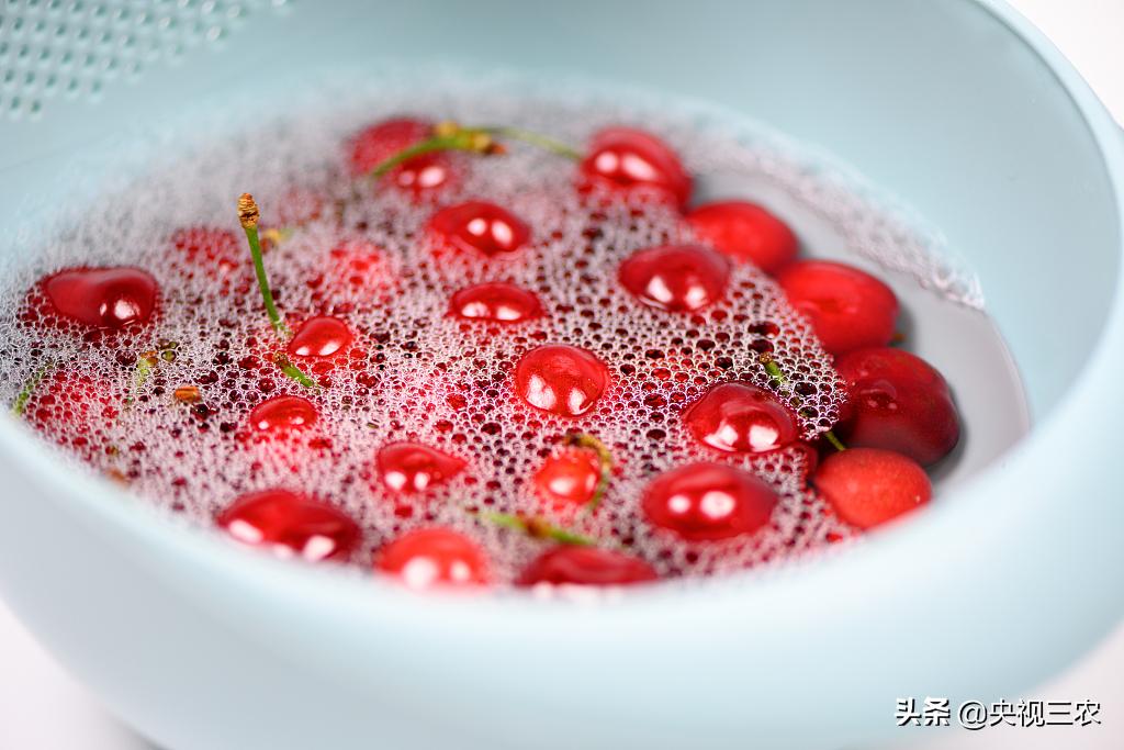 蔬菜水果清洗剂没有洗干净,清洁剂洗蔬菜水果