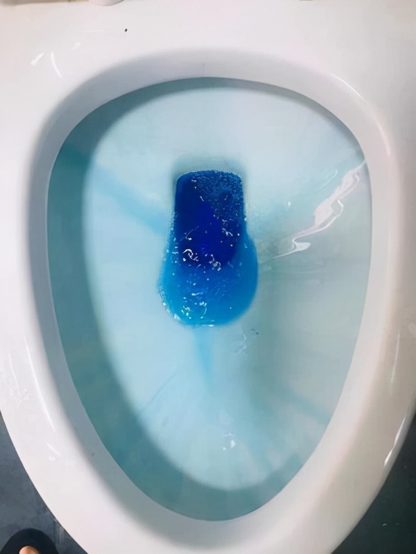 清洁马桶的方法和技巧,清洁马桶的十种方法