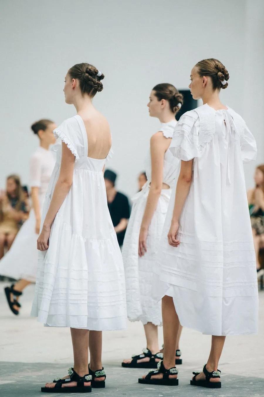 美出高级感这是什么神仙裙子,高个子也能穿的神仙裙子