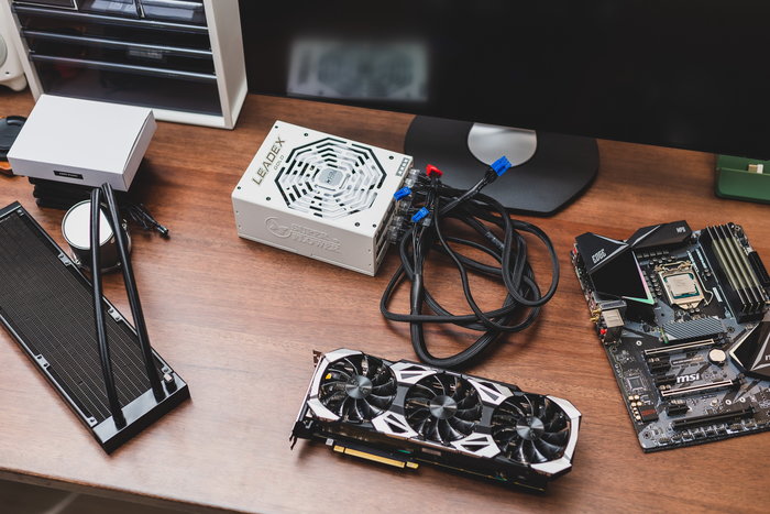 实战i9+2080Ti高配整机加垂直风道装机组合