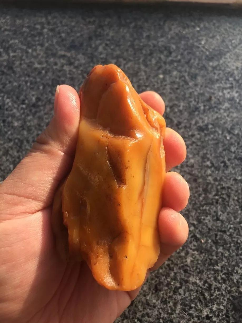 寿山田黄原石真品,怎么鉴别寿山田黄的品质