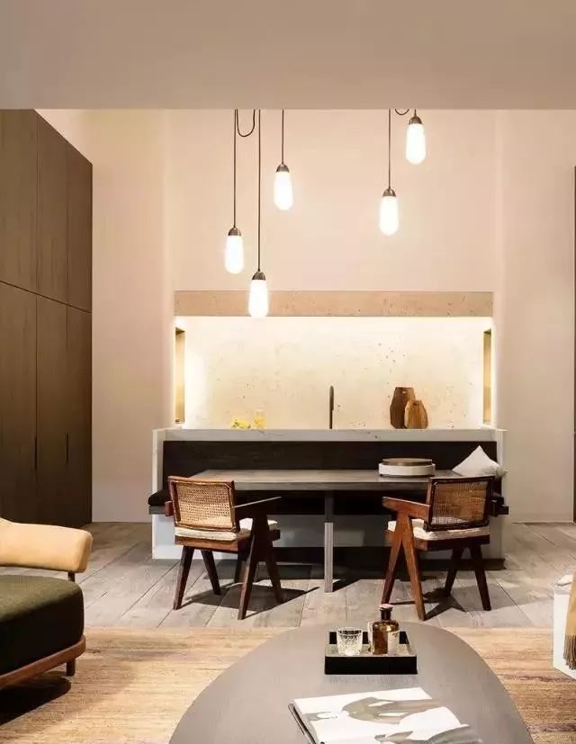 橱柜台面用大理石好还是石英石好,橱柜大理石台面宽度标准