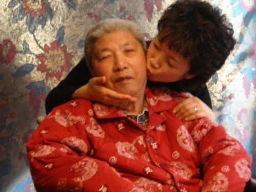 夕阳红主持人黄薇早期照片,夕阳红黄薇主持视频