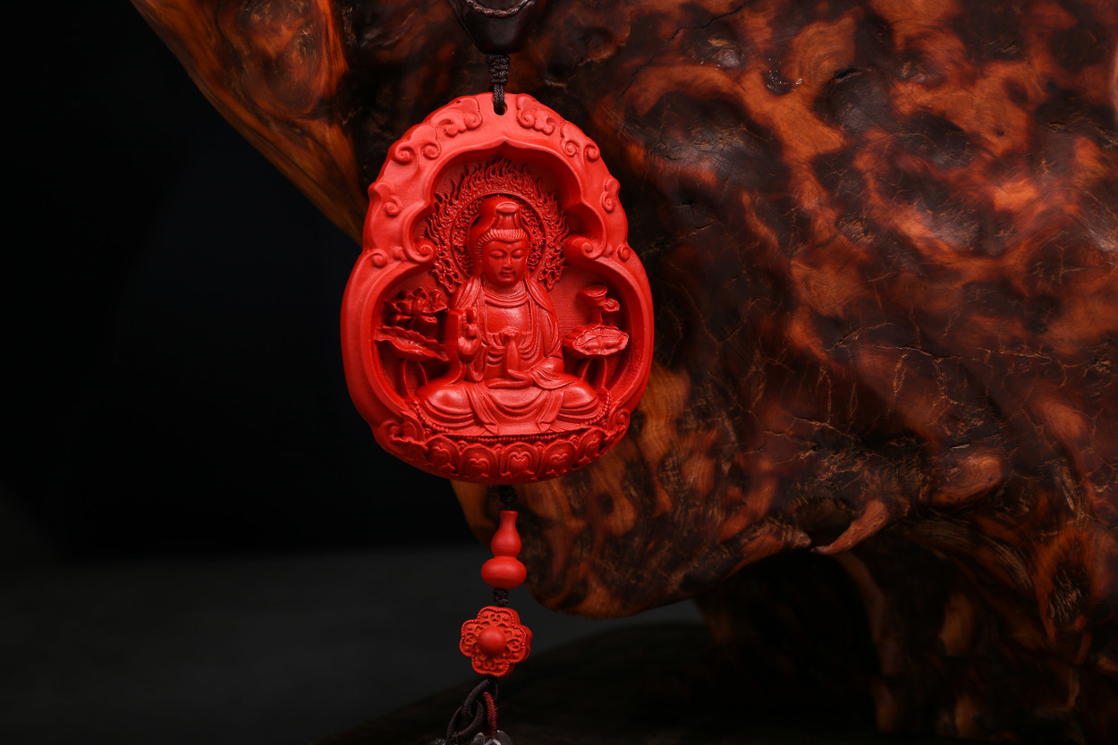 佩戴朱砂真的能带来好运吗,朱砂挂件配什么饰品