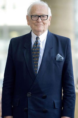 服装大师皮尔卡丹,皮尔卡丹擅长做什么服饰