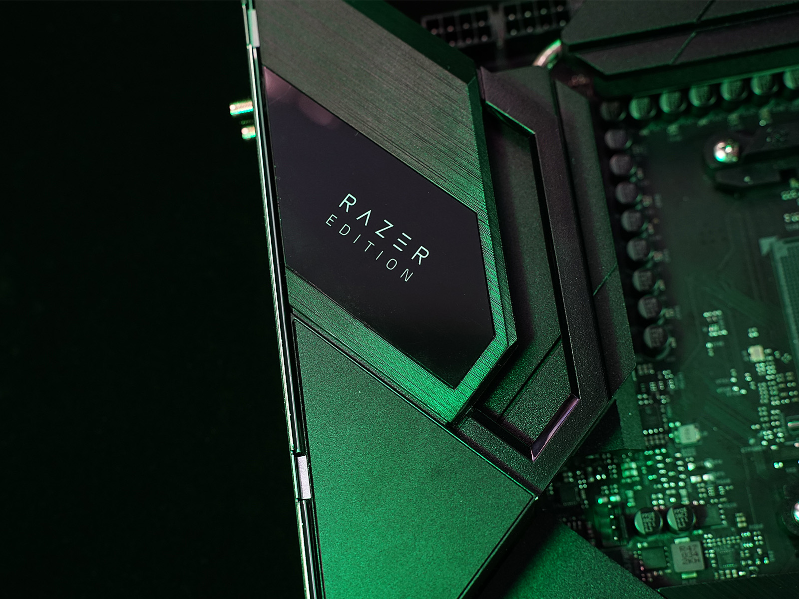 浼氳烦鑸炵殑妗屾父,浼氳烦鑸炵殑鎵嬫満妗岄潰