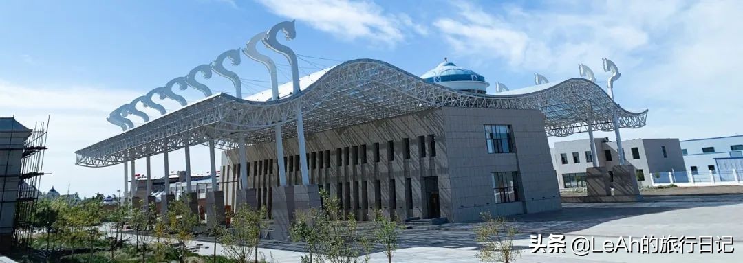 额济纳胡杨林中国最美秋色,中国最美秋色额济纳胡杨林