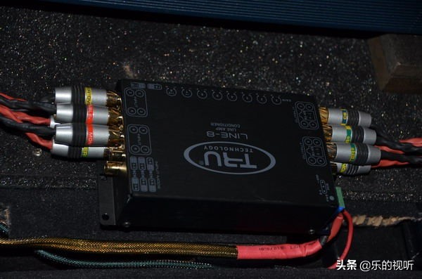 一套发烧级的音响要有哪些设备,真正的发烧级汽车音响功放