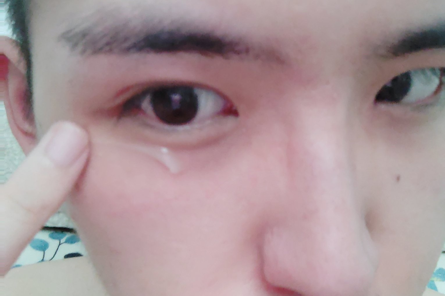 雅诗兰黛眼霜哪个去黑眼圈,雅诗兰黛眼霜哪款去黑眼圈最好