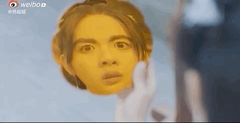 因为眉毛没画好想哭的，应该不只杨超越吧？