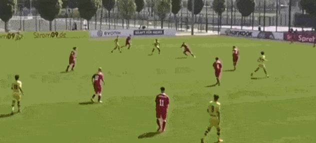 16岁足球天才穆科科,德国足球新星穆科科现状