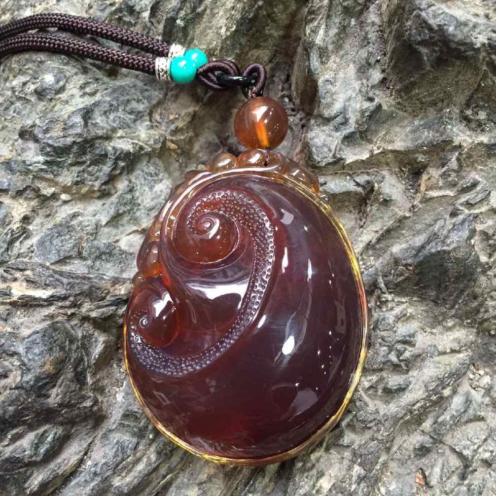 辽宁琥珀产地哪里最好,琥珀蜜蜡的主要产地有哪些