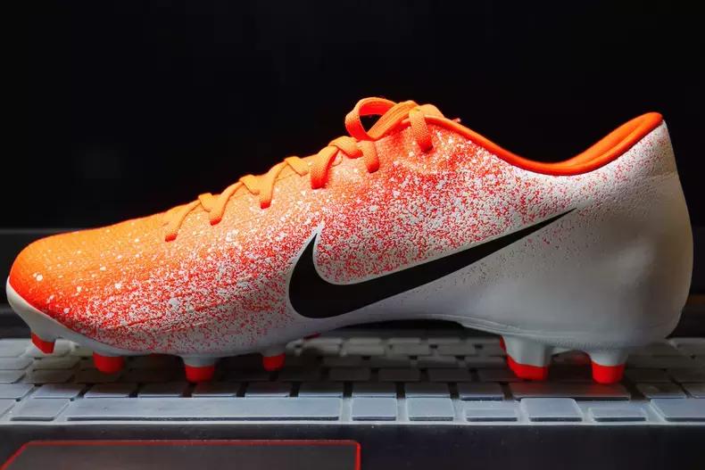耐克vaporflynext%2,耐克足球鞋zoomvapor