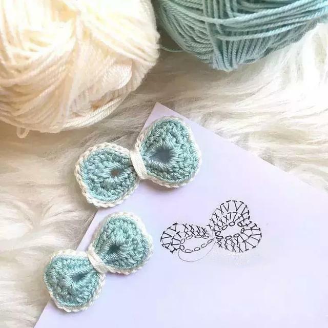 头绳皮筋蝴蝶结打结方法图解,女士领结丝带蝴蝶结的打法图解