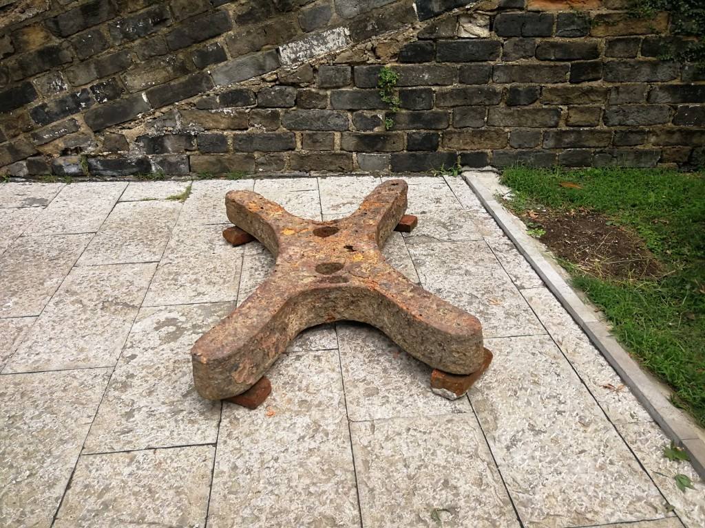 秦淮河中打捞飞来之物,秦淮河打捞失踪100年的文物