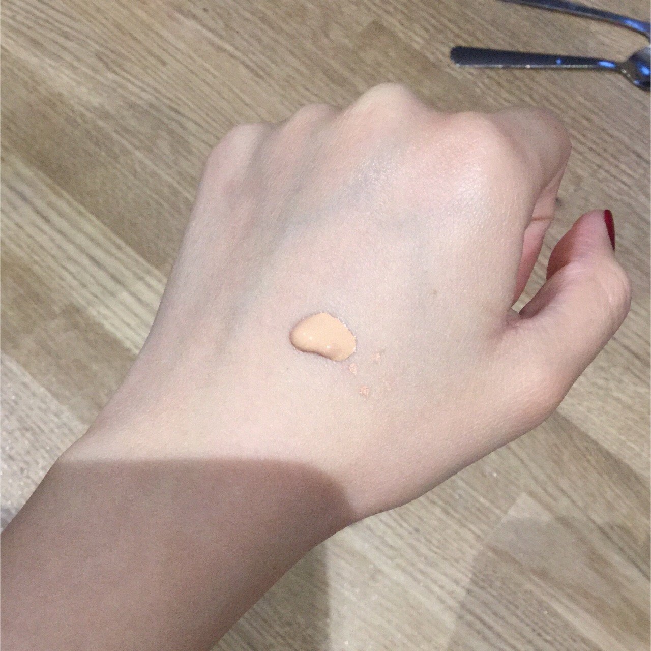 适合干皮的小仙女们的那些粉底