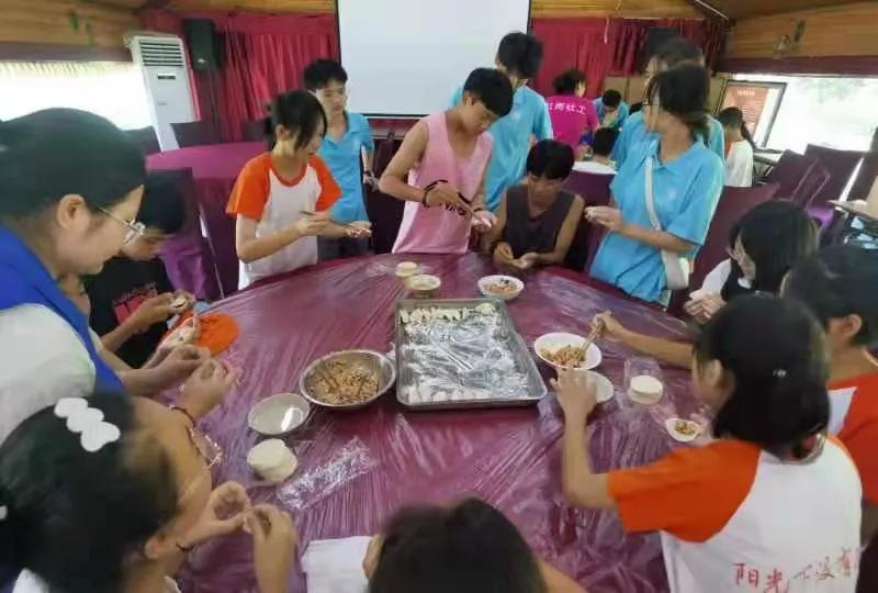 涔濈暪涔﹂櫌,涔濈暪涔﹂櫌绔崍