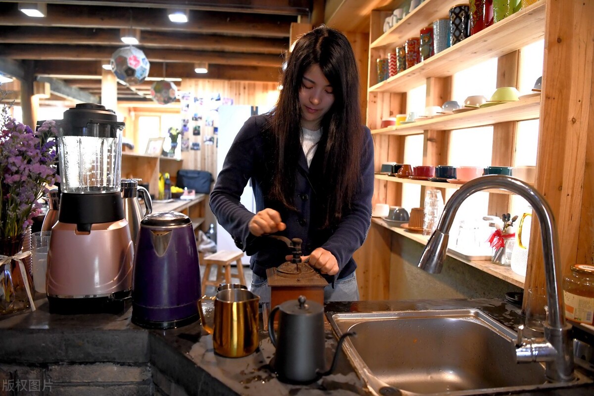 足浴店赚钱的方法,60岁大姐足疗年赚2百万