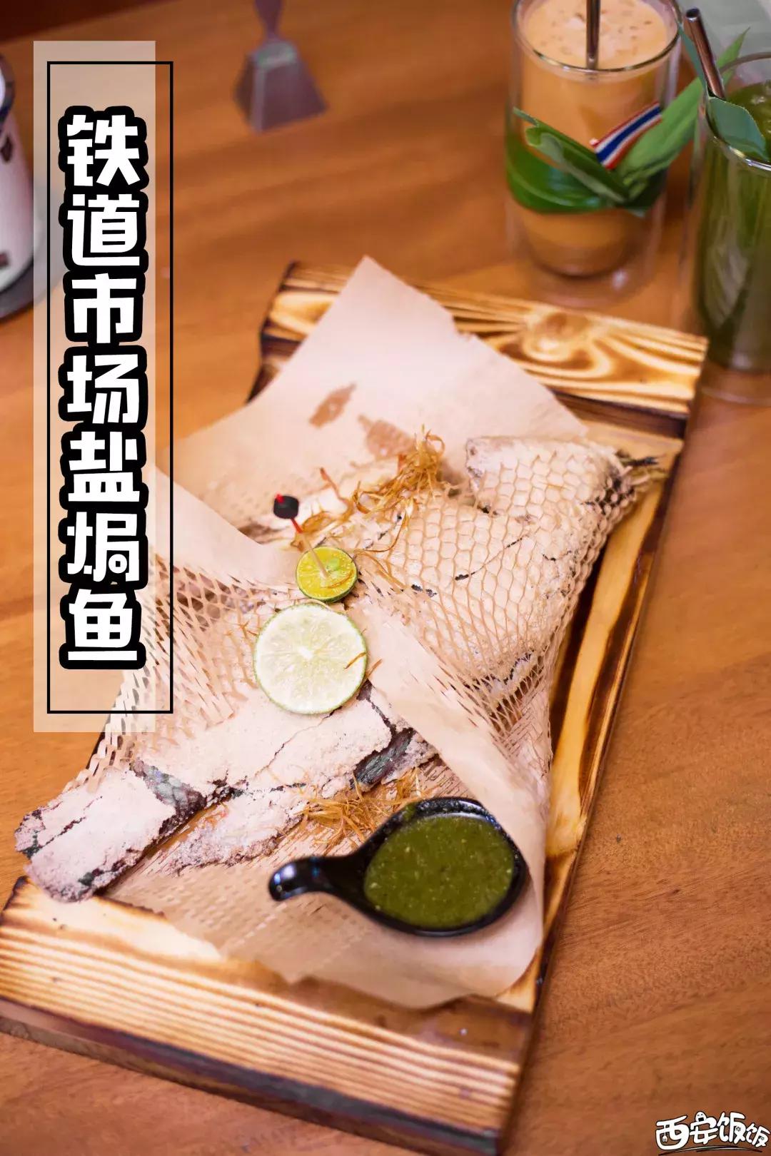 泰国美食街边小吃生吃,超好吃泰国小吃街头甜品